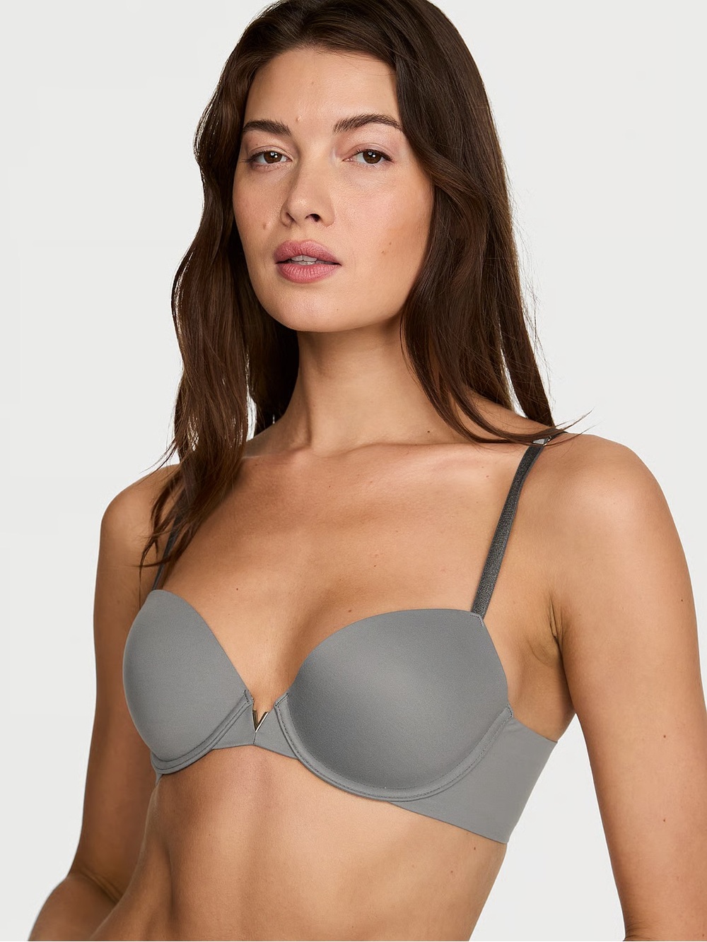 Victoria’s Secret LOVE CLOUD
Smooth Lightly Lined Plunge Demi Bra